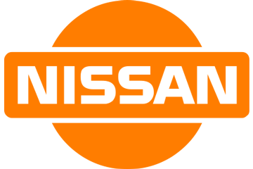 Автомобильные шторки на Nissan